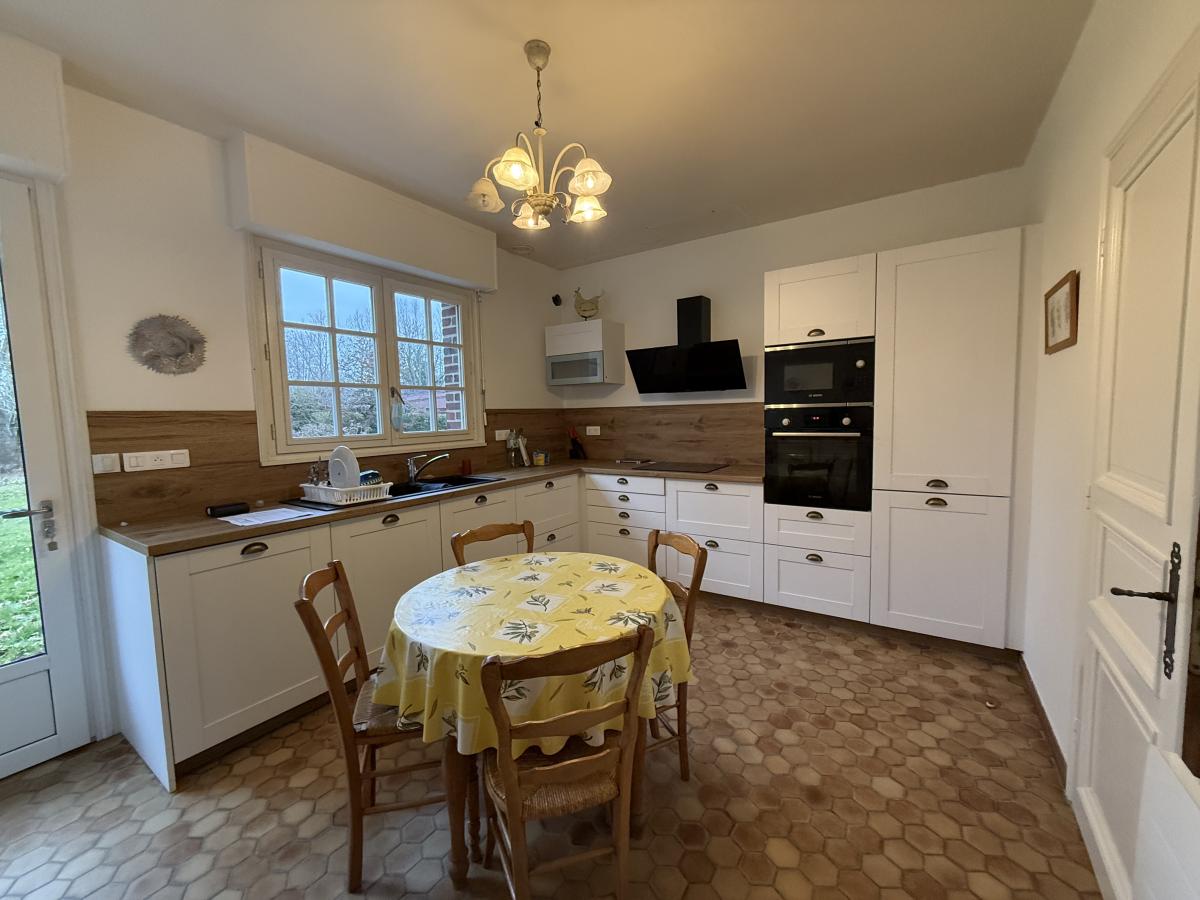 maison à Saint-Floris