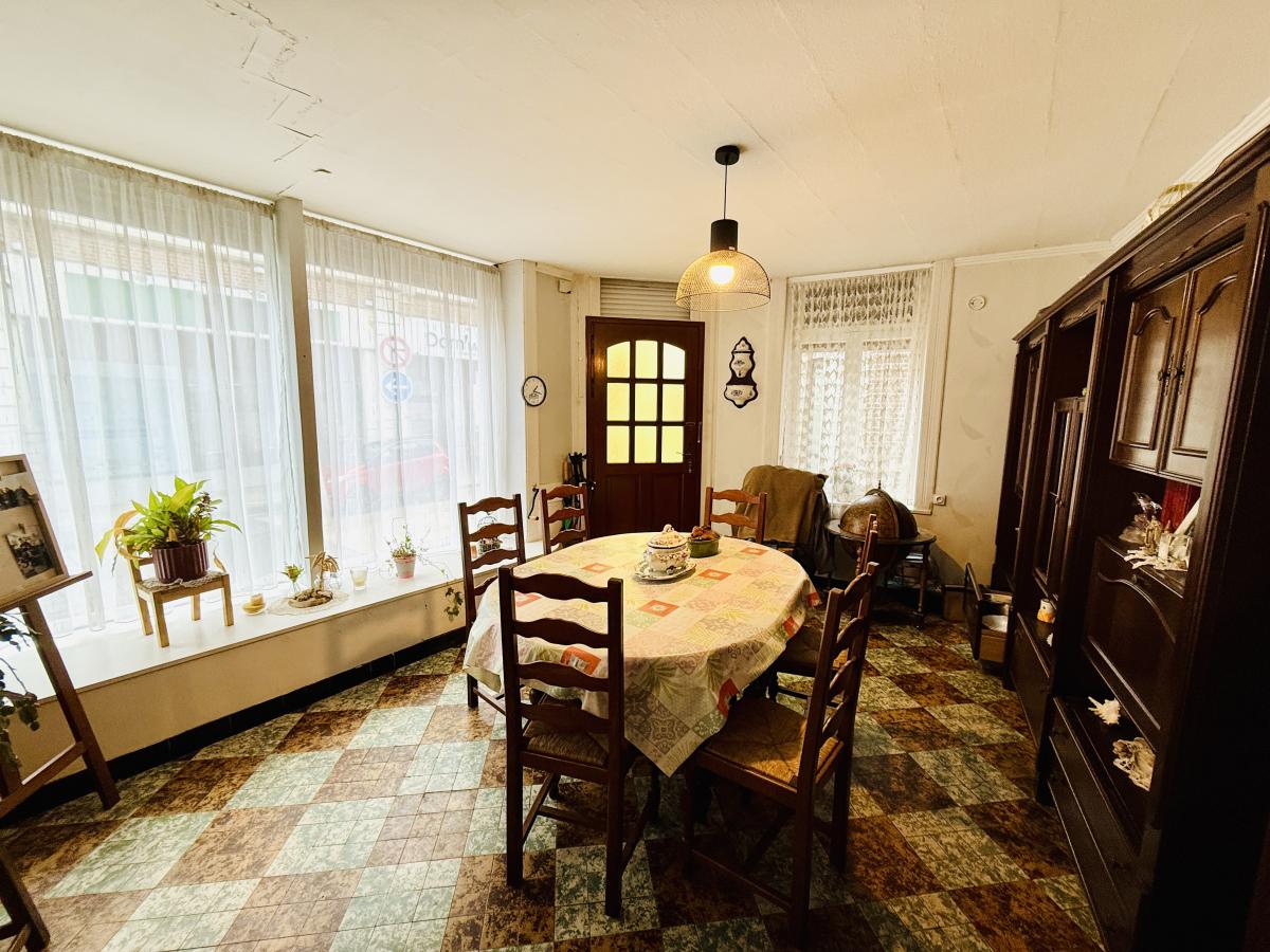 maison à Aire-sur-la-Lys