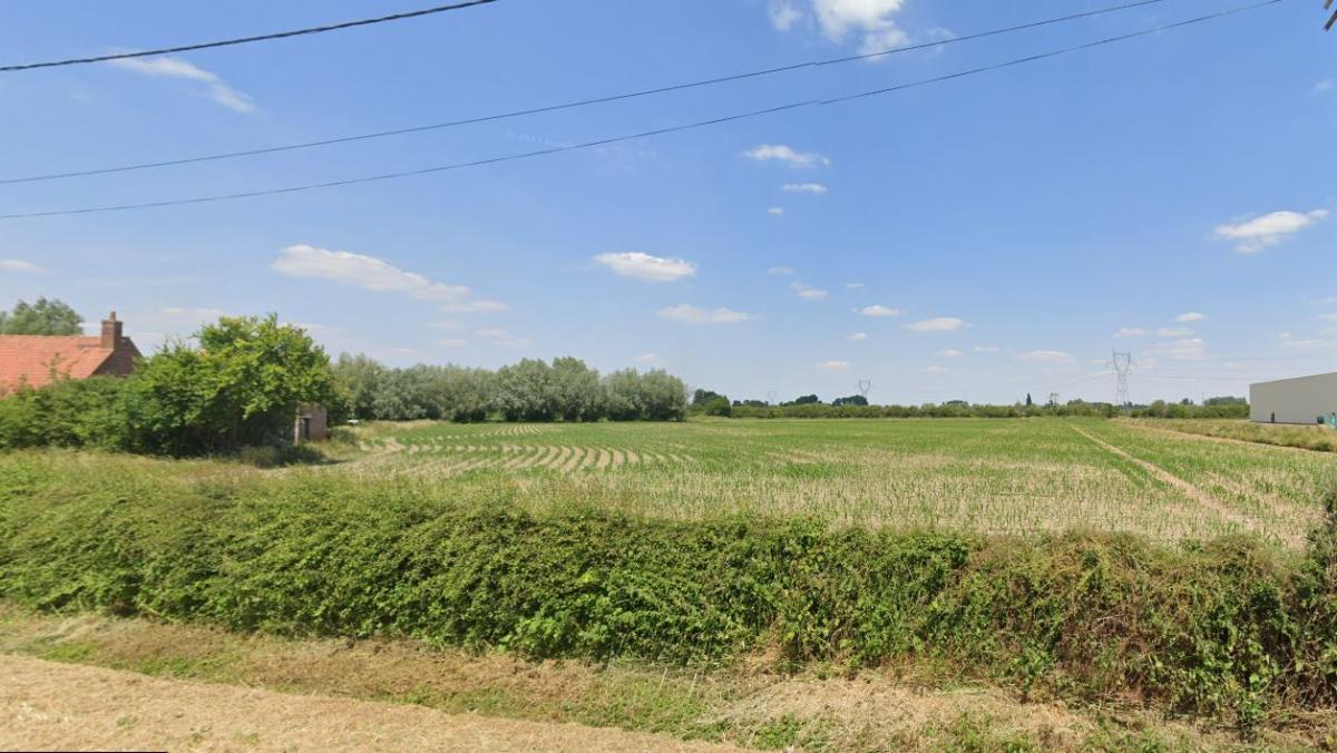 terrain à Aire-sur-la-Lys