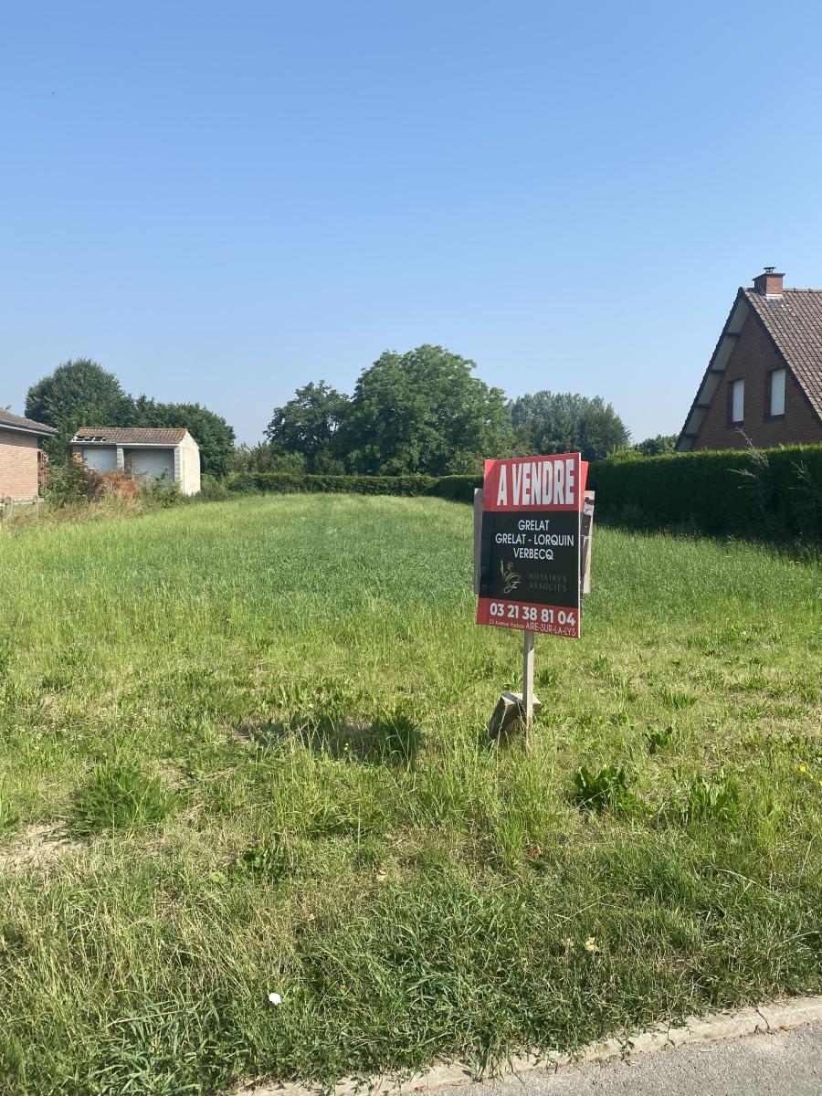 Terrain à Mametz