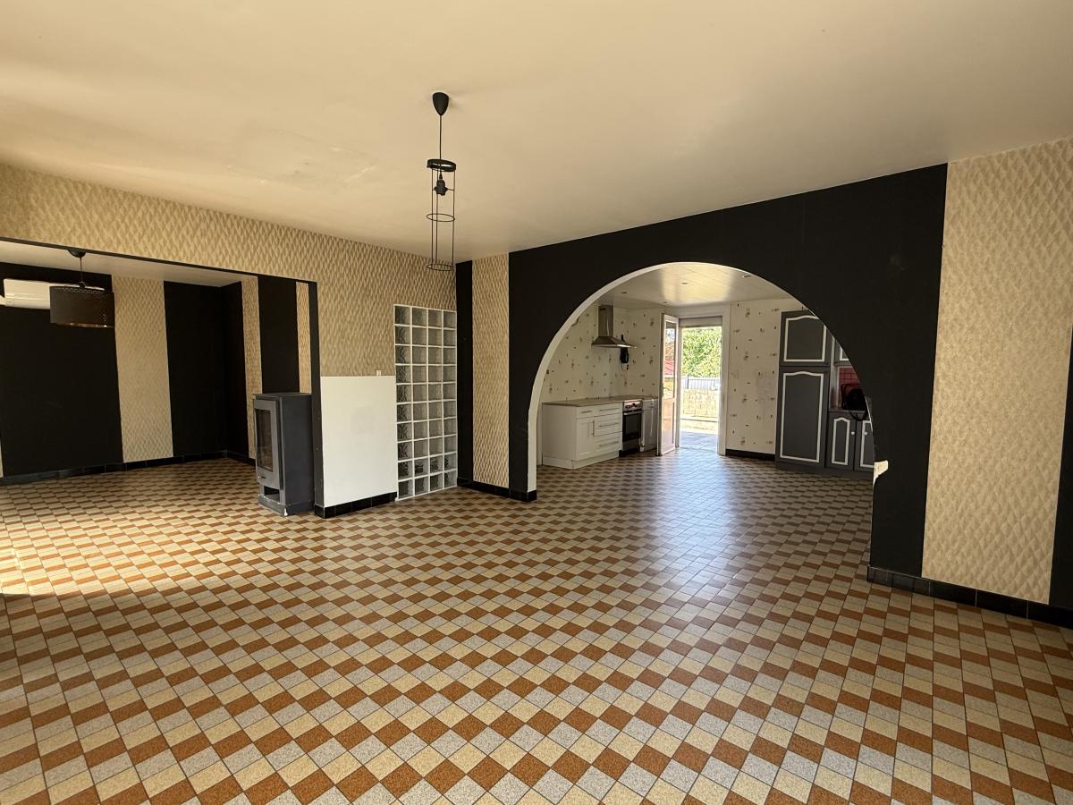 maison à Thiennes