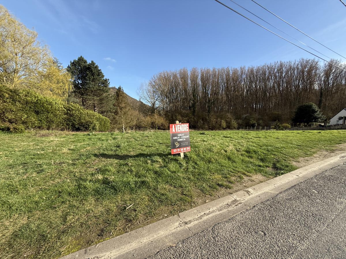 terrain à Estrée-Blanche