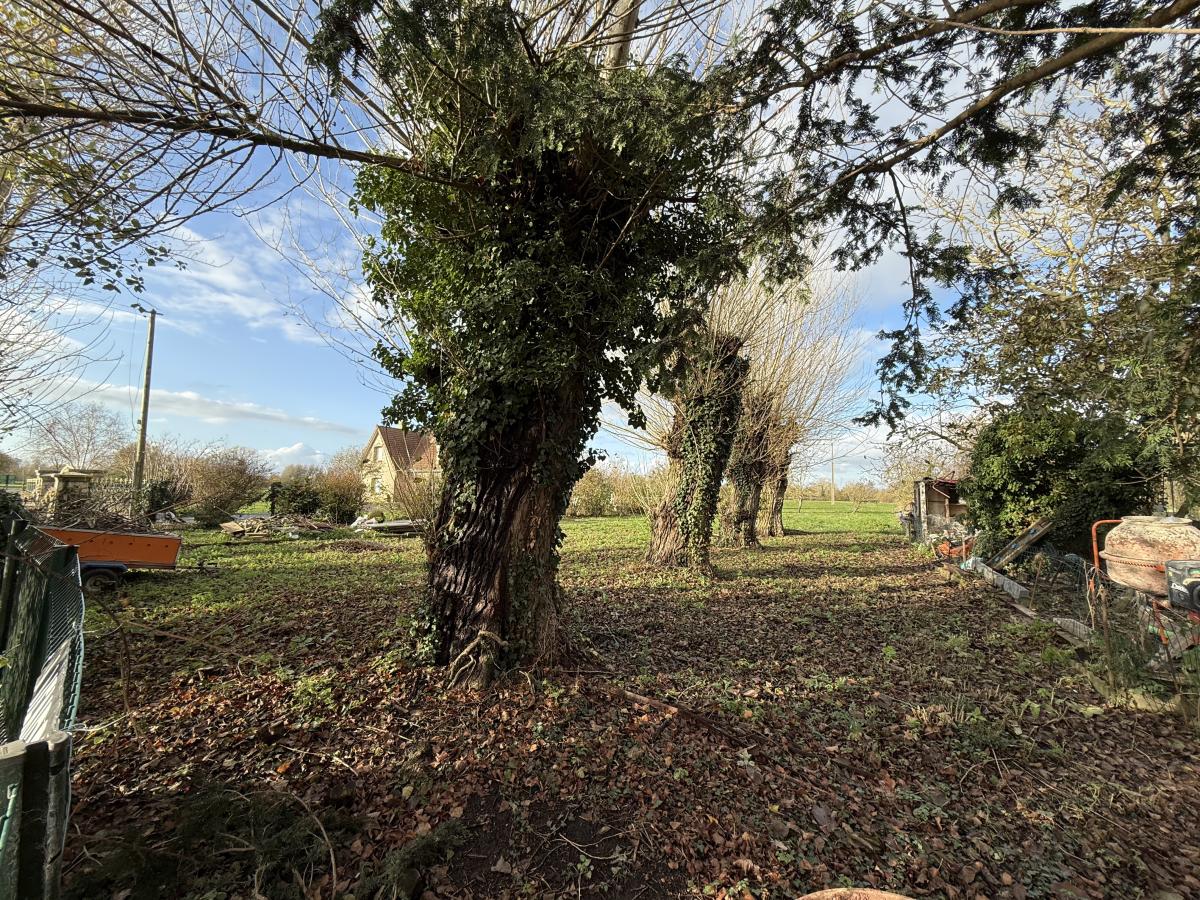 terrain à Aire-sur-la-Lys